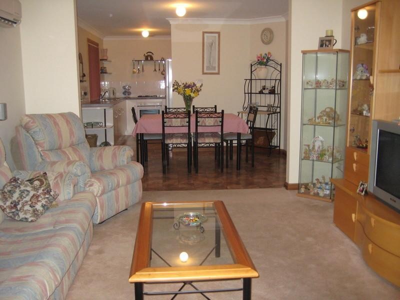 Unit 10, 8 Ivy Way, Para Hills West SA 5096