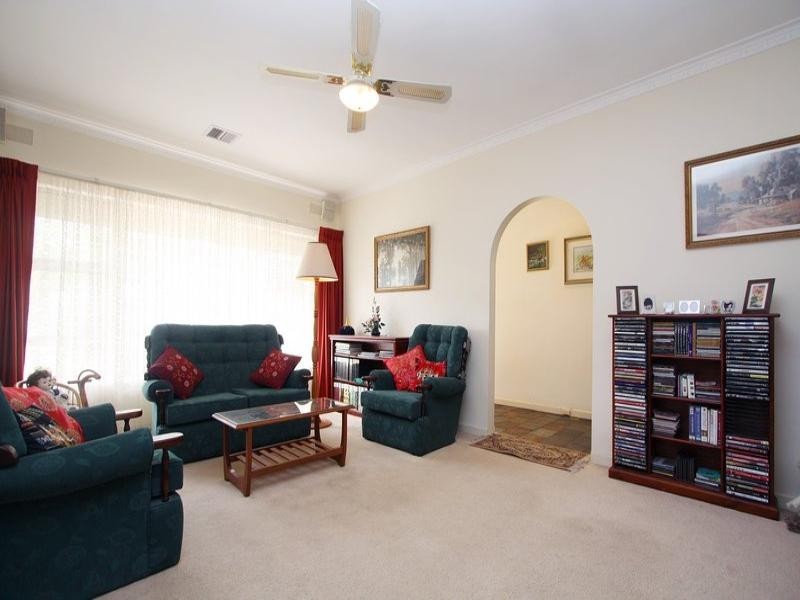 75 Hancock Avenue, Campbelltown SA 5074