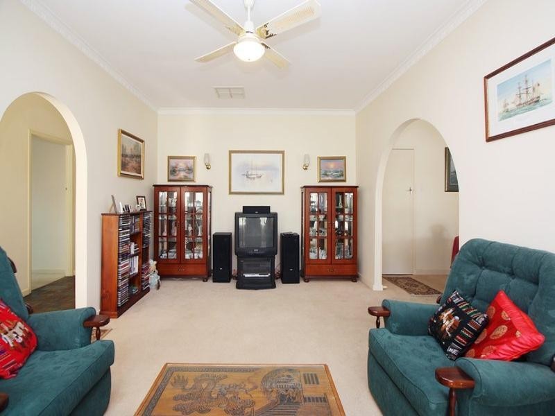 75 Hancock Avenue, Campbelltown SA 5074