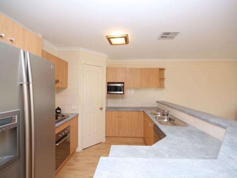 14 Vista Avenue, Valley View SA 5093