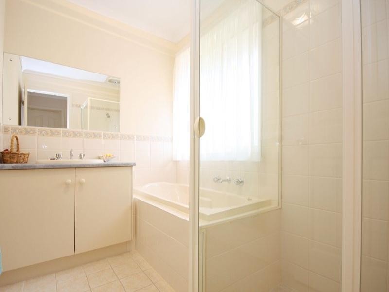 14 Vista Avenue, Valley View SA 5093