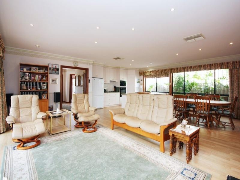 3 Tom Packer Drive, Athelstone SA 5076