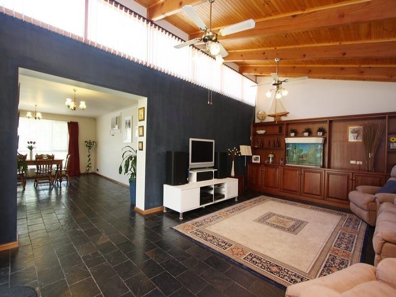 5 Etuna Street, Para Hills West SA 5096