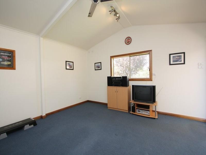 5 Etuna Street, Para Hills West SA 5096