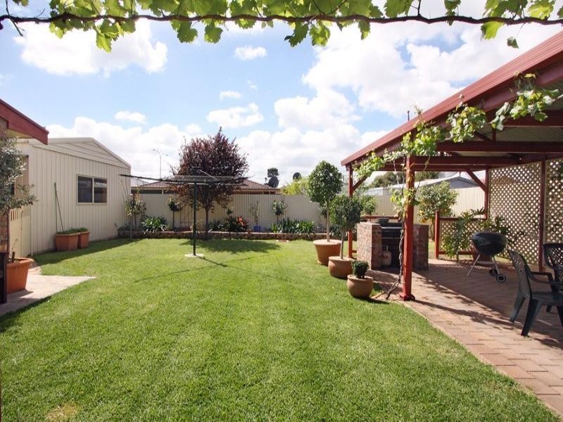 5 Etuna Street, Para Hills West SA 5096