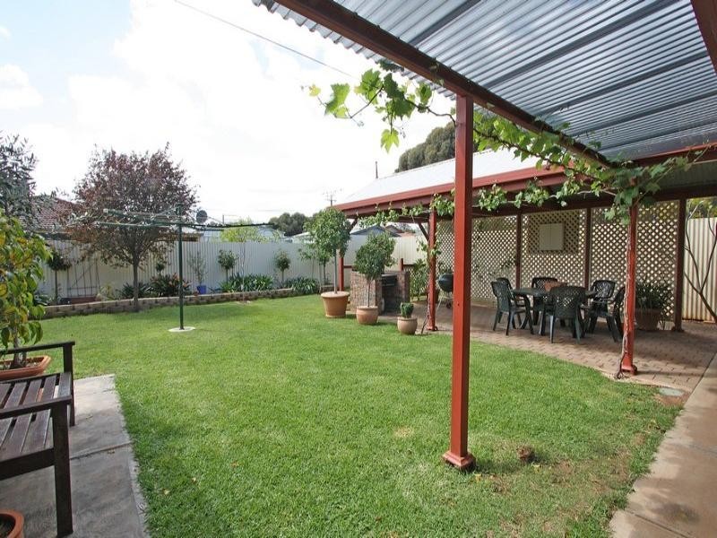 5 Etuna Street, Para Hills West SA 5096