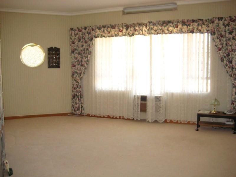 10 Fourth Street, Tranmere SA 5073