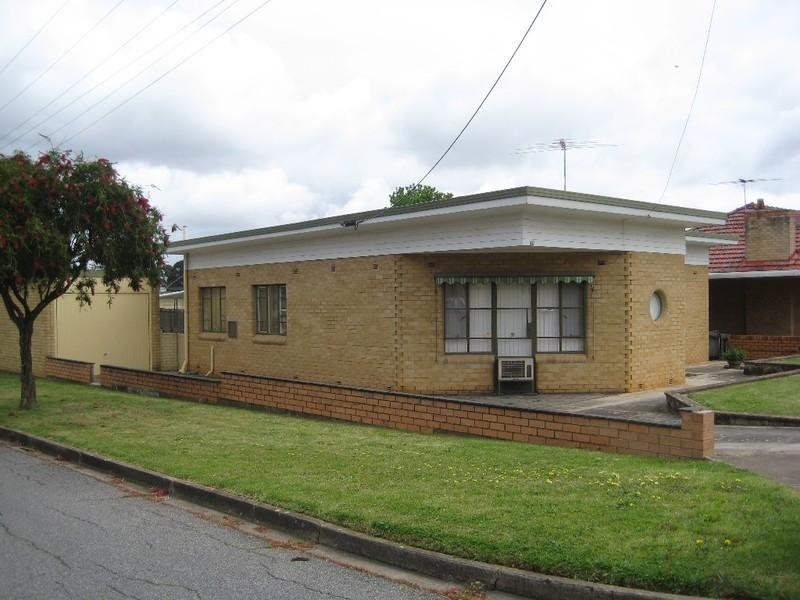 10 Fourth Street, Tranmere SA 5073