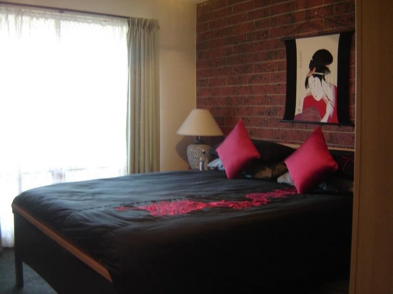 2, 35 Irene Avenue, Hope Valley SA 5090