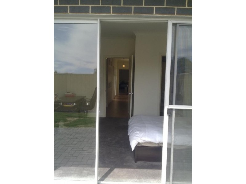 2b Elliott Street, Campbelltown SA 5074