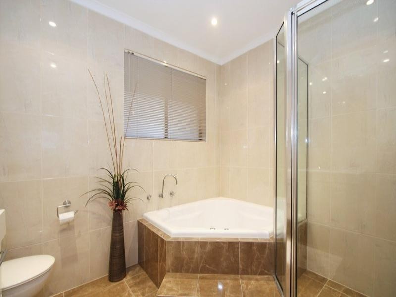 18 Waterford Avenue, Dernancourt SA 5075