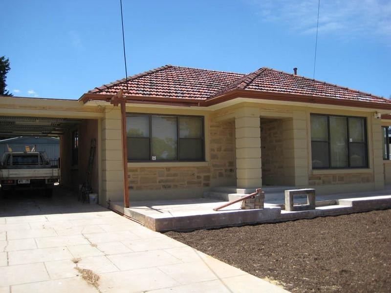 22 Radford Avenue, Clearview SA 5085