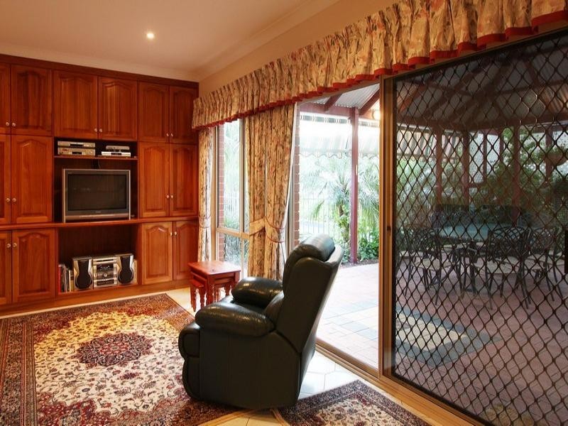 50 The Dress Circle, Athelstone SA 5076