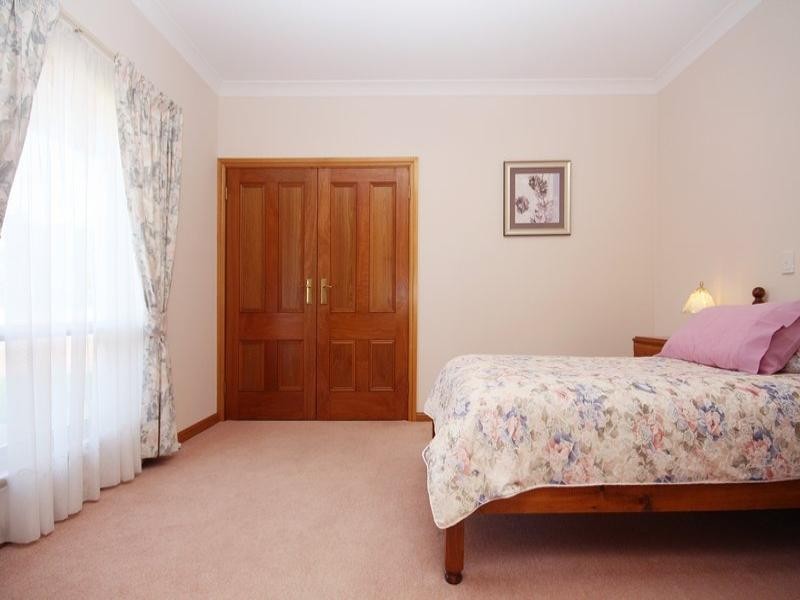 50 The Dress Circle, Athelstone SA 5076