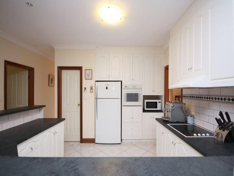 18 Bilney Drive, Athelstone SA 5076