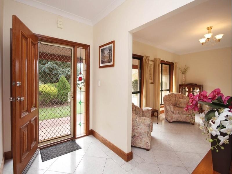 18 Bilney Drive, Athelstone SA 5076