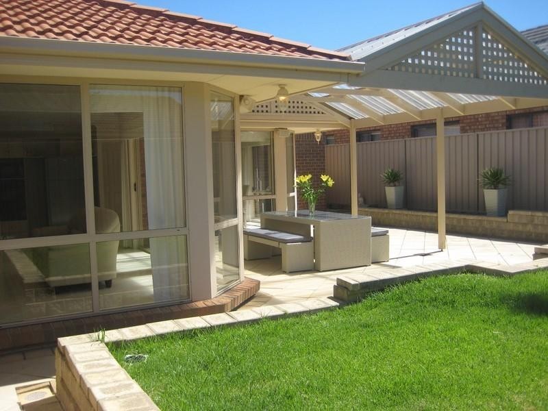 6 Airola Court, Newton SA 5074