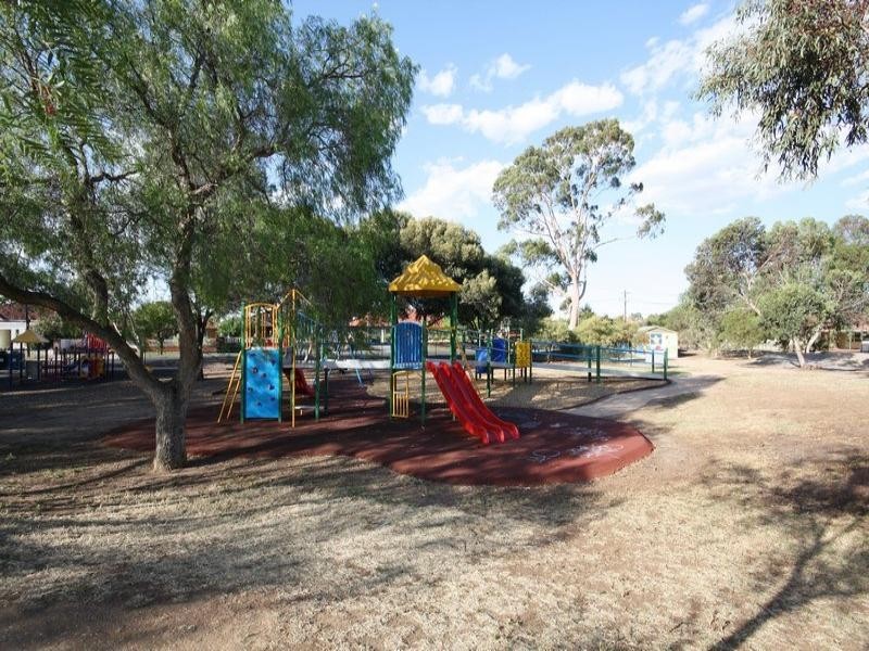 3, 19a Myponga Terrace, Broadview SA 5083