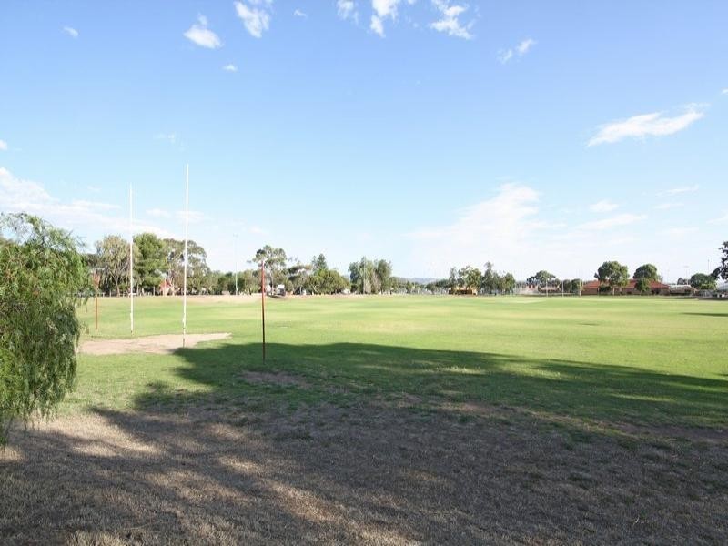 3, 19a Myponga Terrace, Broadview SA 5083