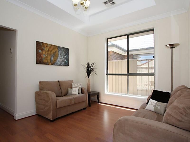 2a Glenton Street, Campbelltown SA 5074