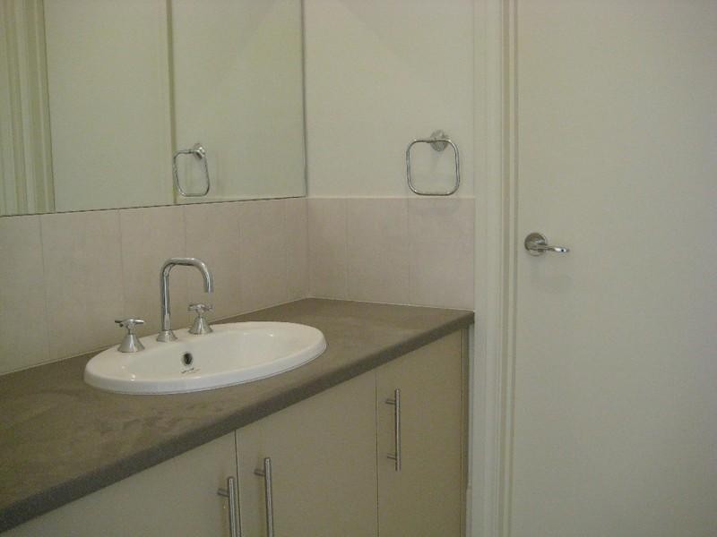 9a Meadow Avenue, Campbelltown SA 5074