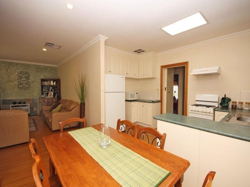 37 Hazel Grove, Ridgehaven SA 5097