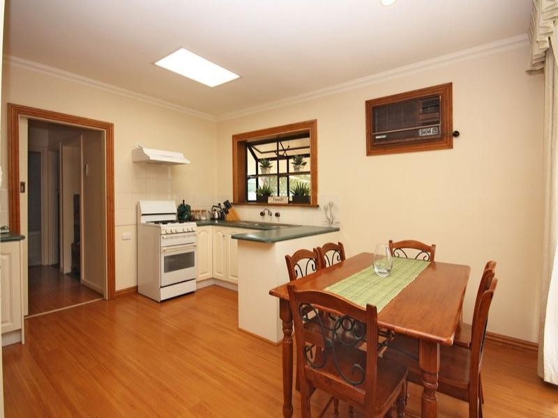 37 Hazel Grove, Ridgehaven SA 5097