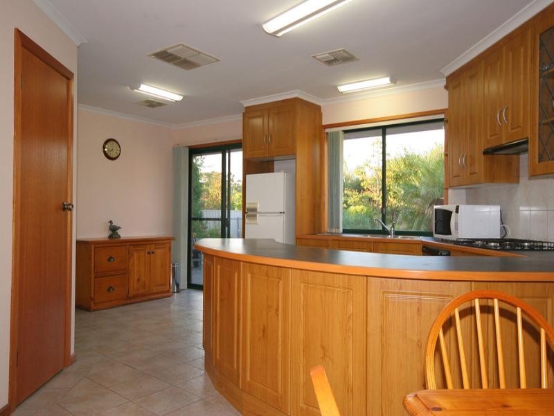 25 Robert Emery Court, Athelstone SA 5076