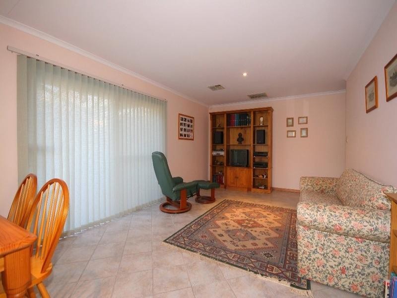 25 Robert Emery Court, Athelstone SA 5076