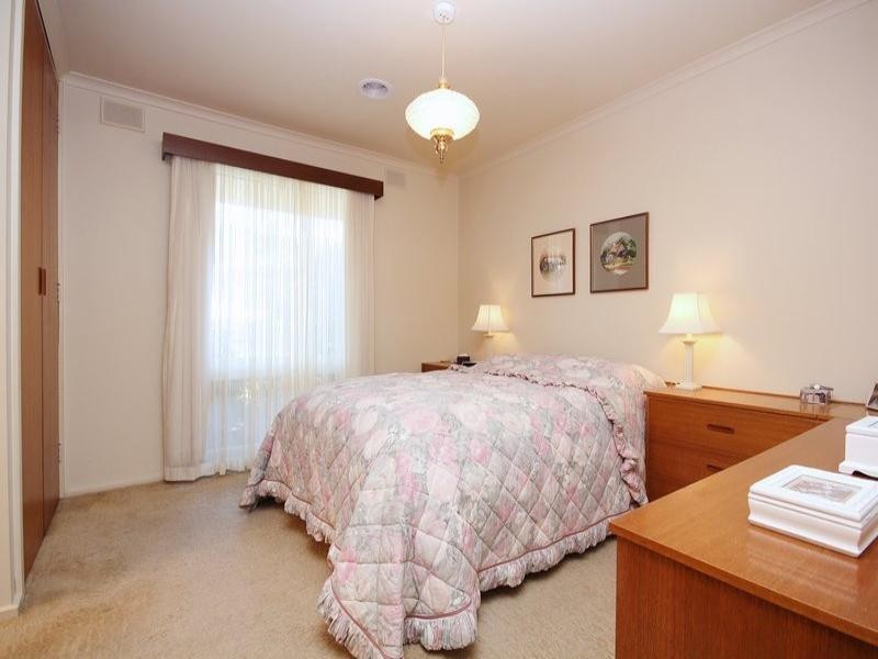 21 Medway Crescent, Rostrevor SA 5073