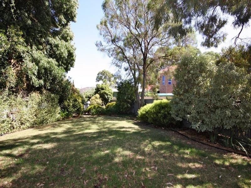 21 Medway Crescent, Rostrevor SA 5073