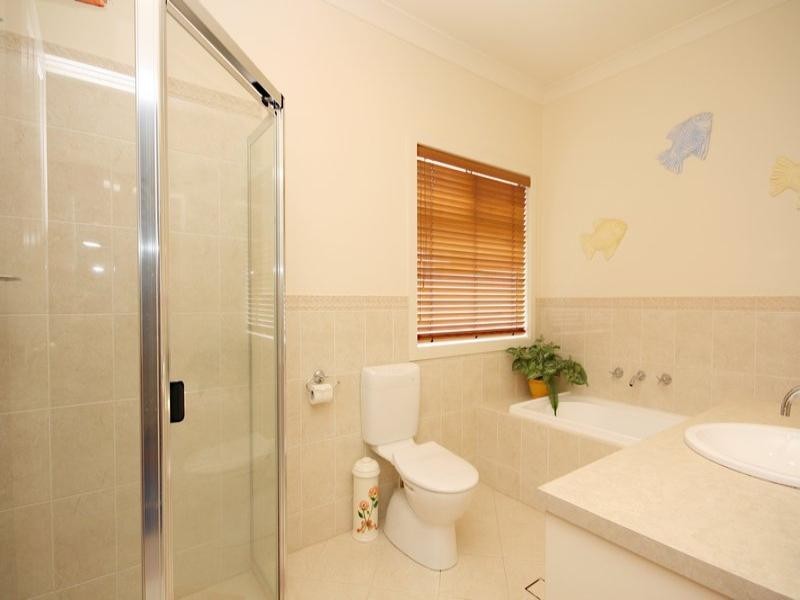 2 Grosvenor Court, Athelstone SA 5076