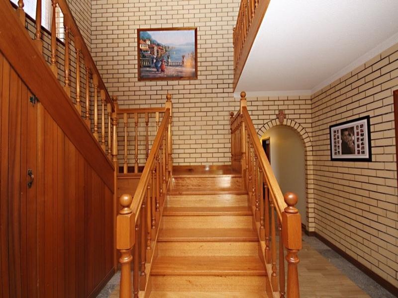 21 Burton Road, Athelstone SA 5076