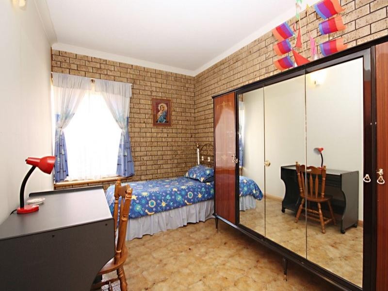 21 Burton Road, Athelstone SA 5076