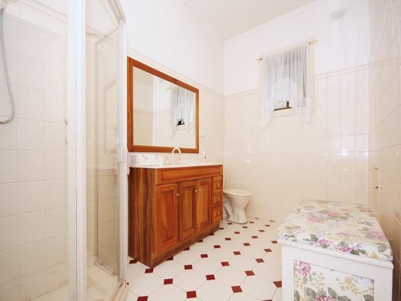 5 Doreen Street, Vale Park SA 5081