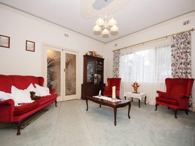 5 Doreen Street, Vale Park SA 5081