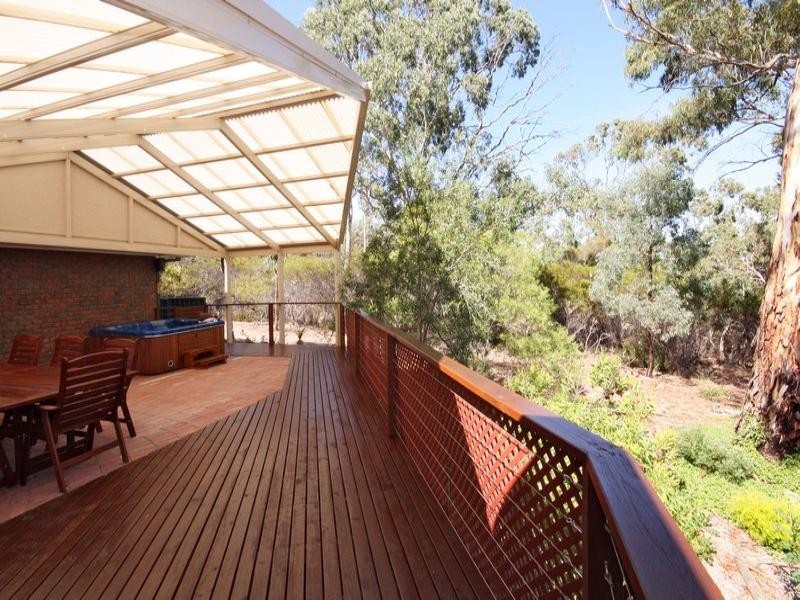 8 Bluegum Court, Athelstone SA 5076