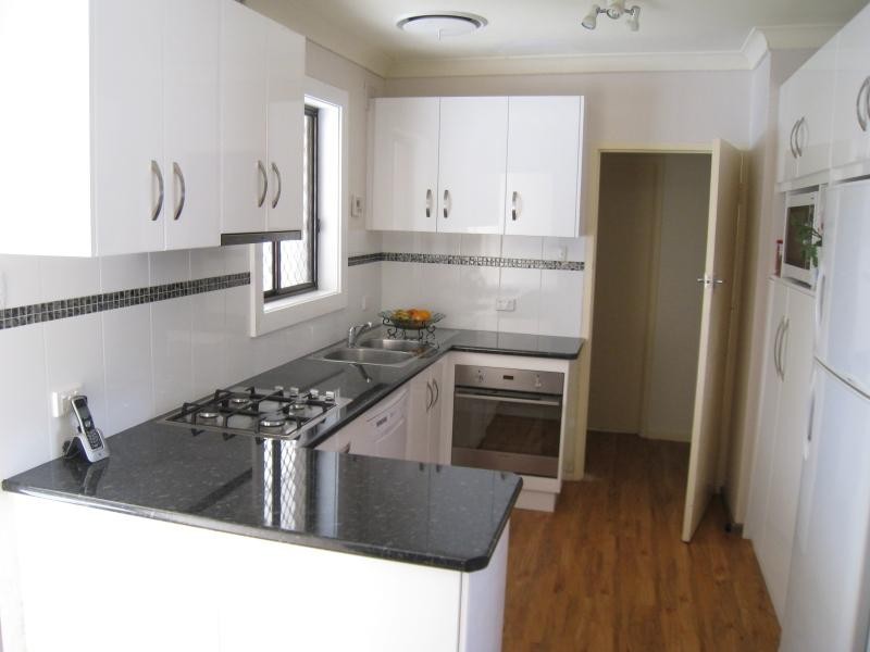 4 Renfrey Avenue, Newton SA 5074