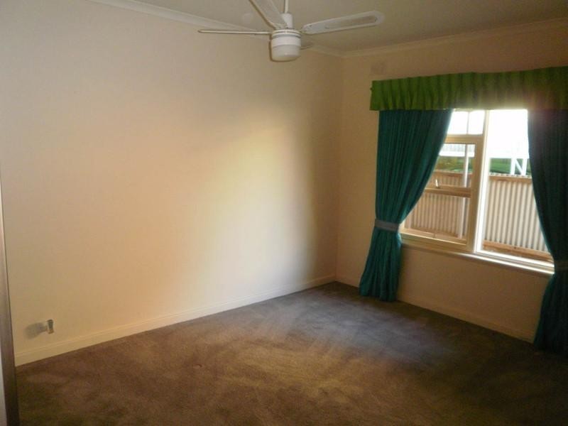 37 Hazel Grove, Ridgehaven SA 5097