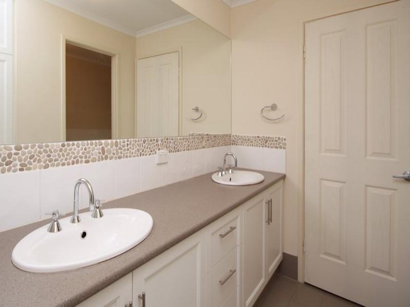 39b Thomson Avenue, Rostrevor SA 5073