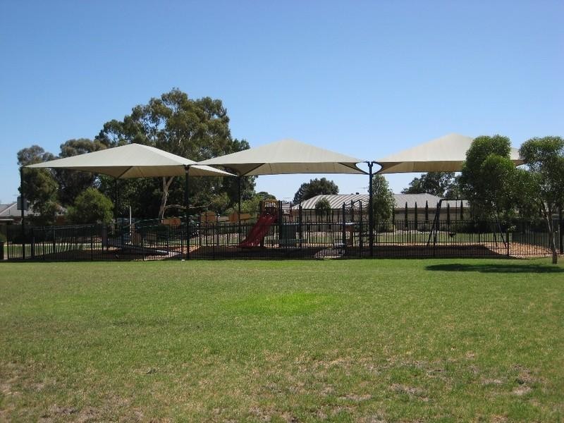 2b Glenton Street, Campbelltown SA 5074