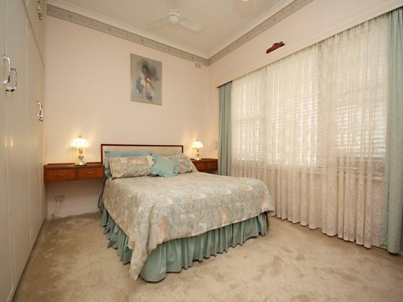 5 Thorndon Crescent, Paradise SA 5075