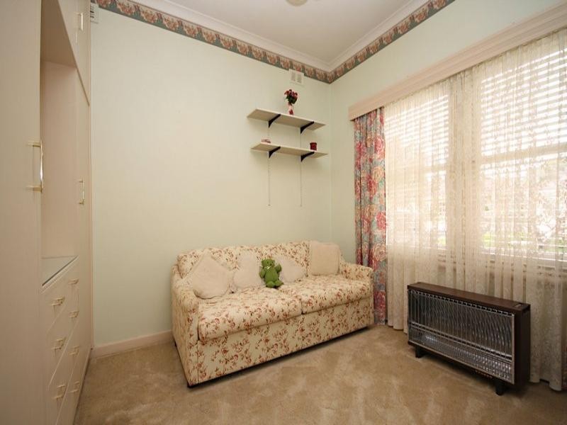 5 Thorndon Crescent, Paradise SA 5075