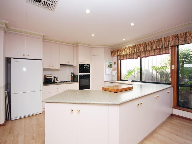 3 Tom Packer Drive, Athelstone SA 5076