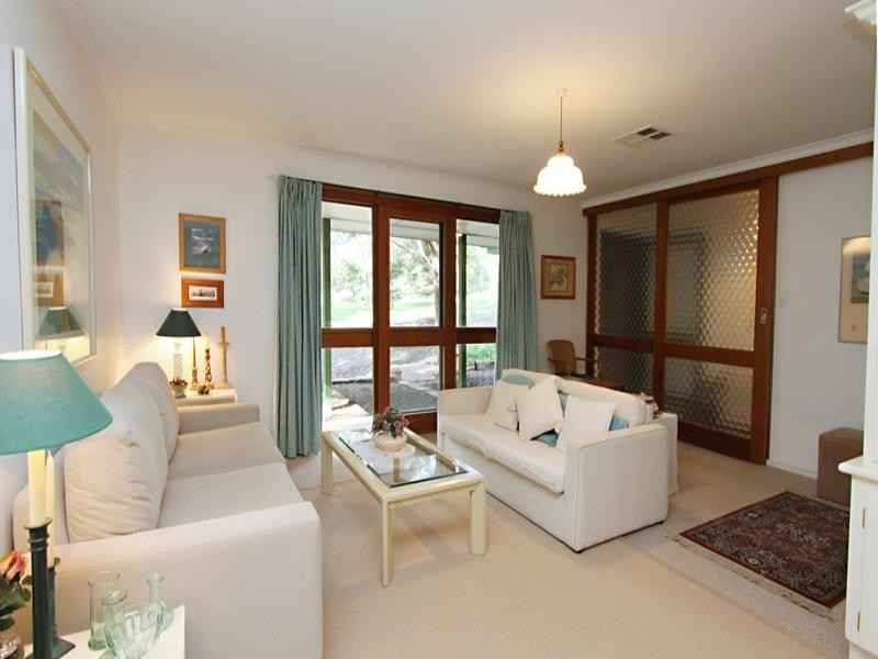 15 Adela Crescent, Athelstone SA 5076