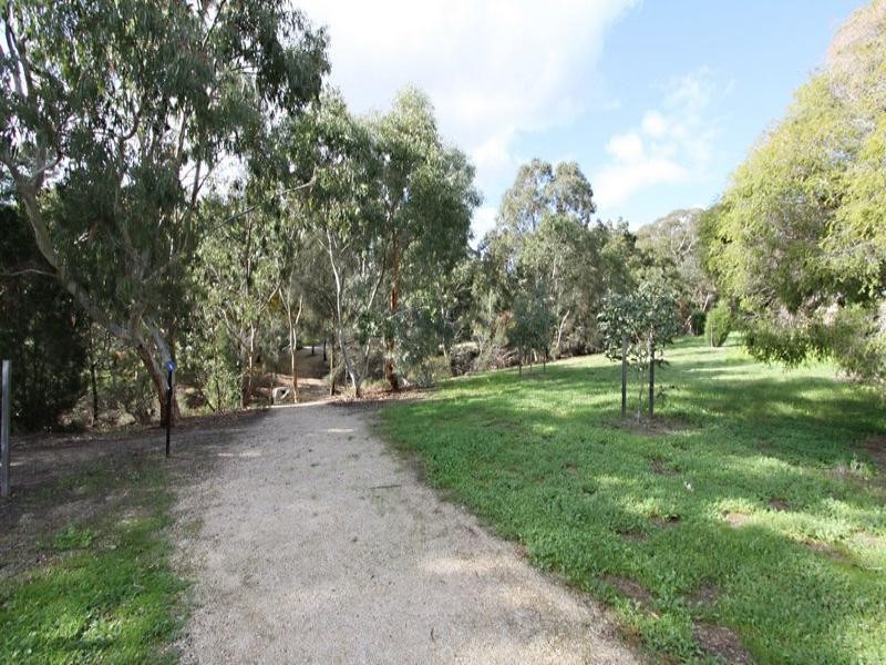 15 Adela Crescent, Athelstone SA 5076