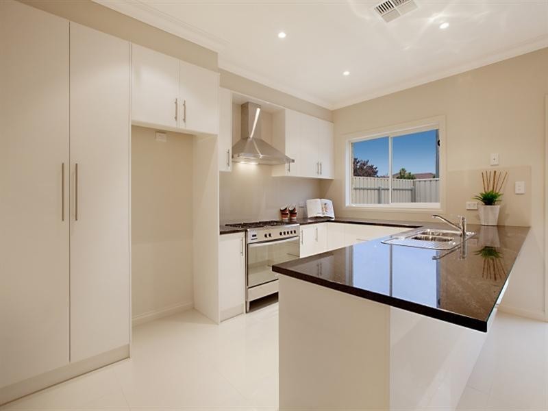 60 Newton Road (fronting Albion Tce), Campbelltown SA 5074