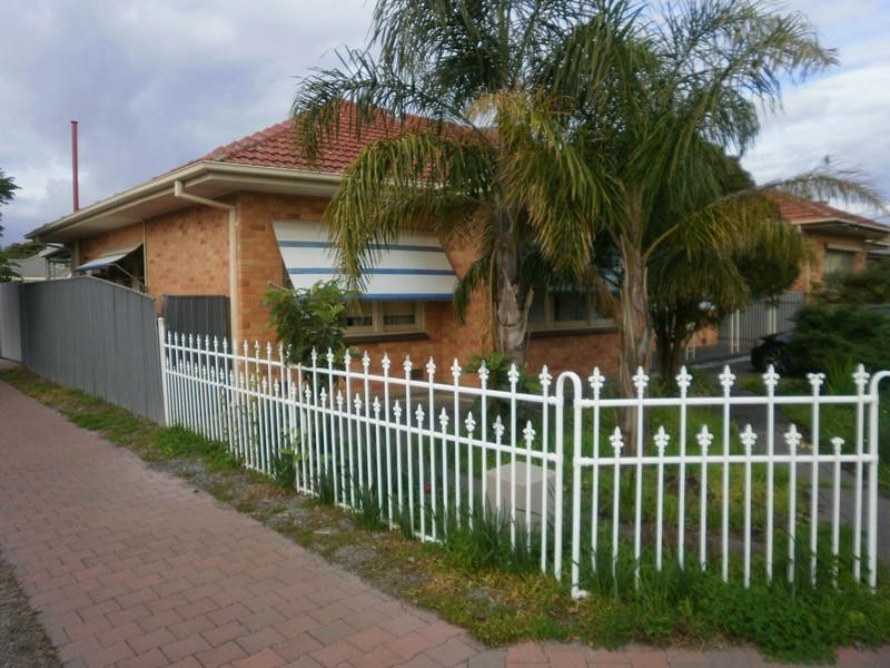 15 Meadow Avenue, Campbelltown SA 5074