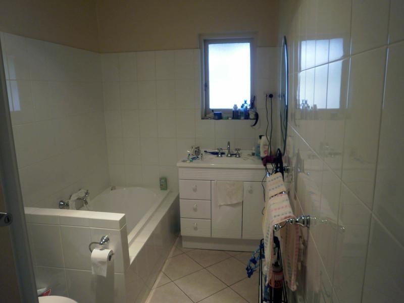 15 Meadow Avenue, Campbelltown SA 5074