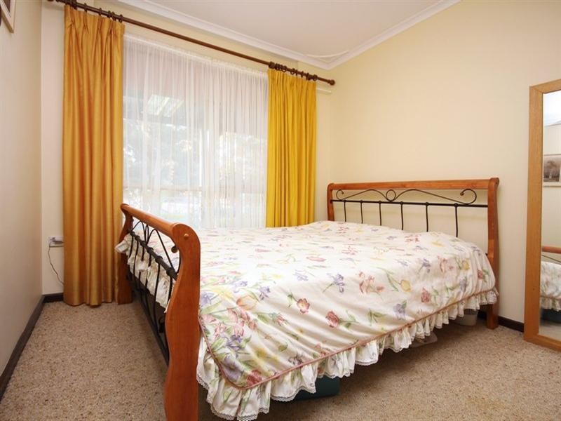 6 Burnbank Grove, Athelstone SA 5076